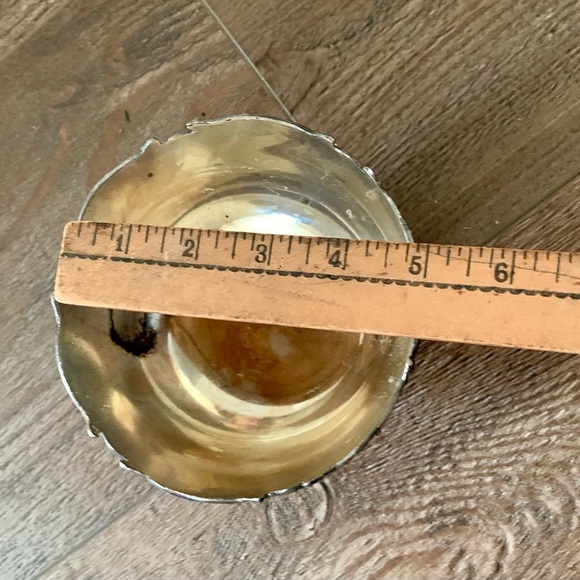 Vintage F.B. Rogers Silver Plate Ornate Floral Relief Pedestal Bowl - Picture 5 of 13